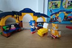 LEGO-Sonic-1