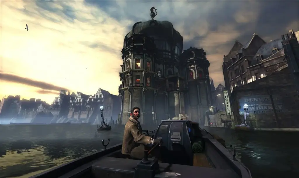Screen z gry Dishonored. W tle wielka, stalowa budowla. Na pierwszym planie mężczyzna sterujący łodzią.