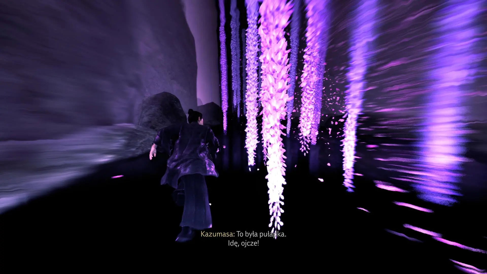 Wyspa Iki Jin ujarany biega za cieniami