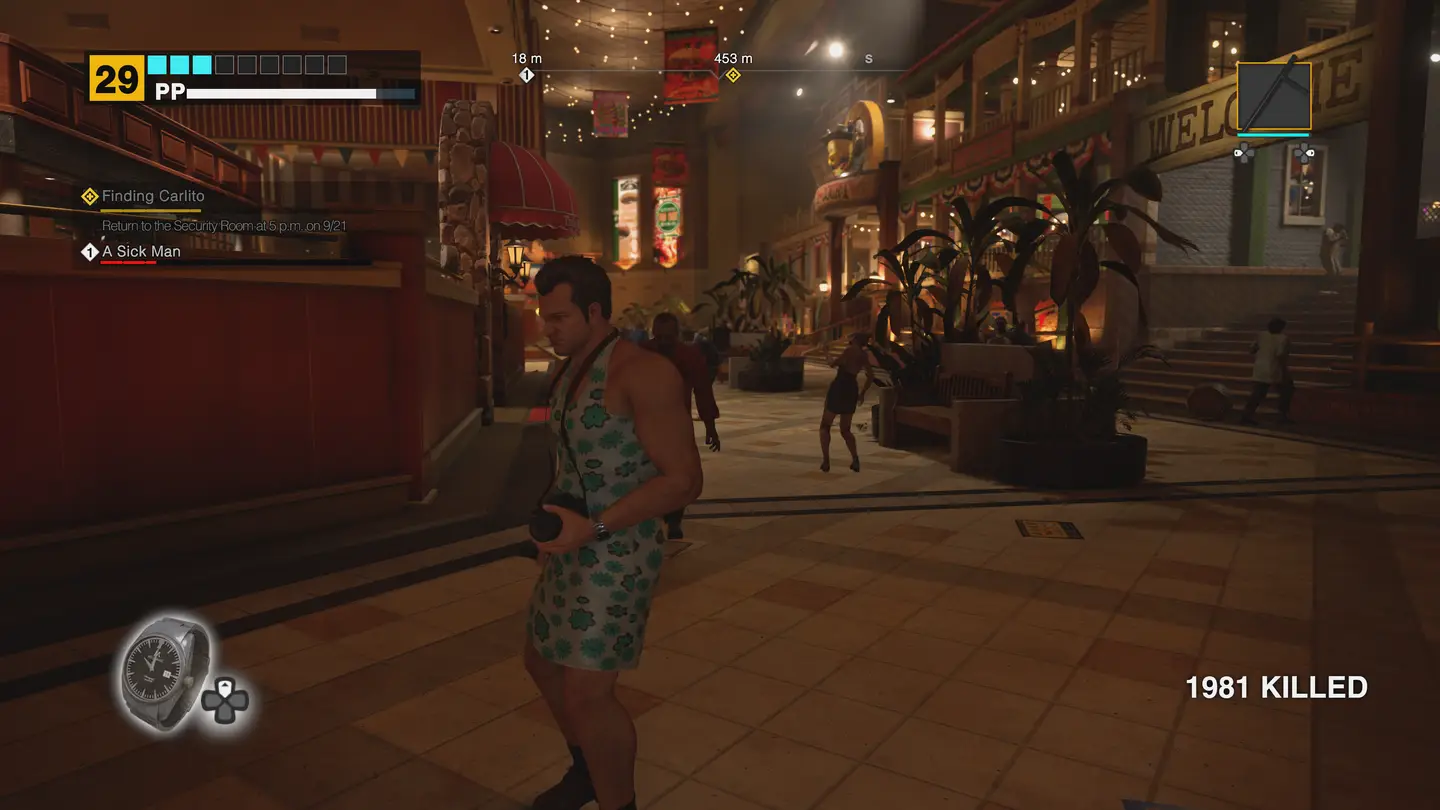 Frank West w sukience kręcący się po stoiskach z jedzeniem.