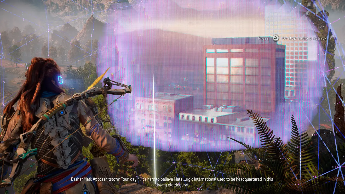 Widok na hologroma starożytnej budowli na jednym z punkt&oacute;w widokowych.