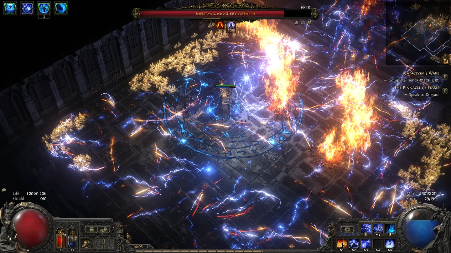 Walka z Meltwax w Path of Exile 2 - Spektakularne efekty wizualne. Imponujący zrzut ekranu przedstawiający walkę z bossem Meltwax, Mockery of Faith w nadchodzącej grze action RPG Path of Exile 2. Wizualizacja pokazuje intensywne efekty świetlne łączące błyskawice w odcieniach błękitu z płomieniami. Scena rozgrywa się w mrocznym, gotyckim wnętrzu z charakterystycznymi kolumnami. Interfejs gry prezentuje paski życia i many oraz sloty umiejętności, zachowując styl znany z pierwszej części.