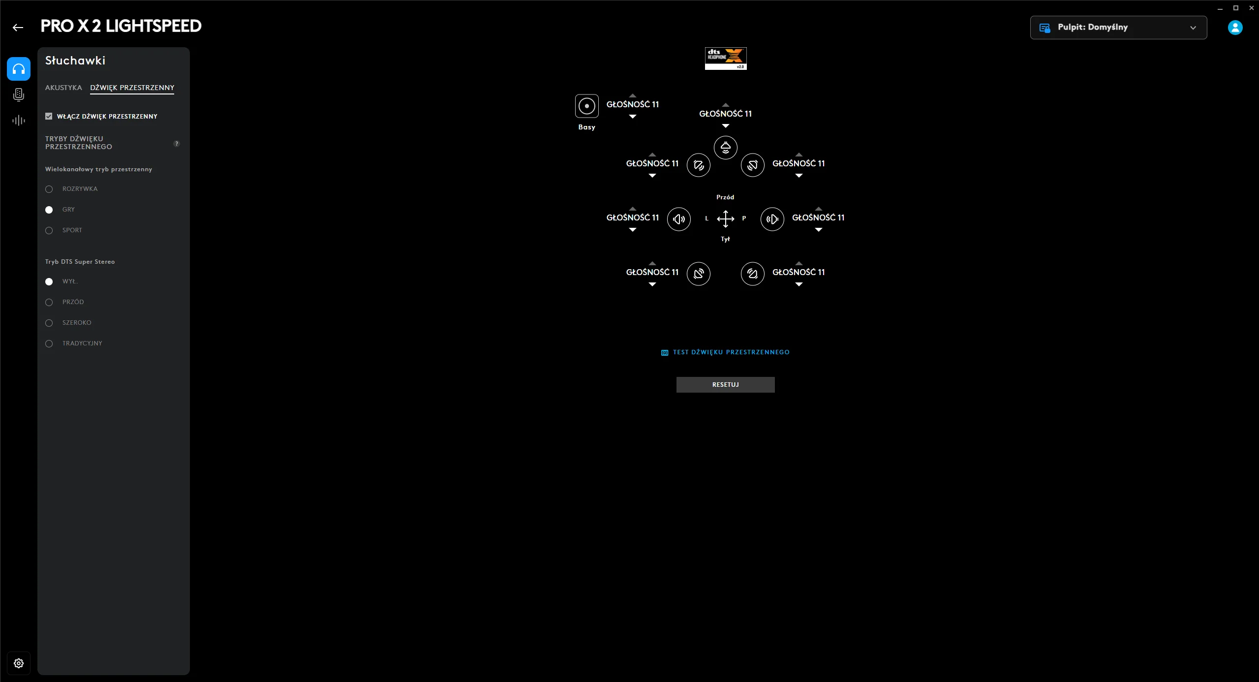 Sekcja dźwięku przestrzennego w Logitech G HUB dla Logitech G PRO X 2 LIGHTSPEED. Aktywowany tryb dźwięku przestrzennego DTS Headphone:X 2.0 w ustawieniu 'Gry'. Widoczny układ źr&oacute;deł dźwięku wok&oacute;ł użytkownika oraz opcje r&oacute;żnych tryb&oacute;w przestrzennych.