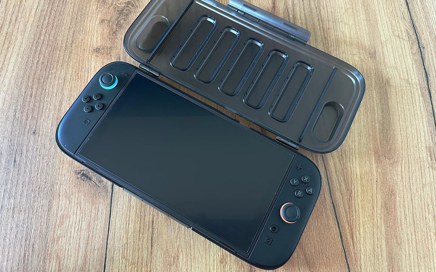 Nintendo Switch 2 w Etui Ochronnym