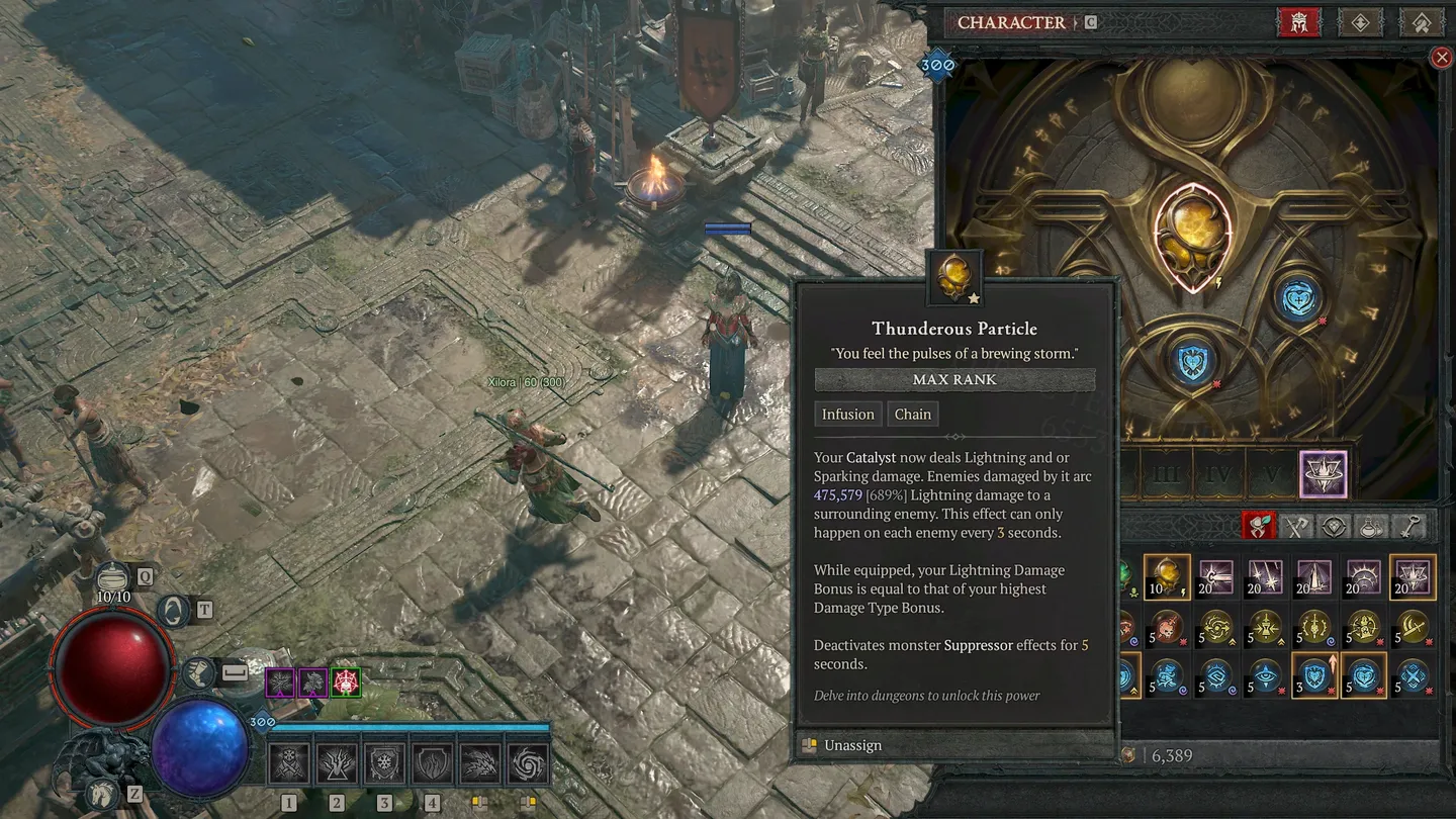 Widok ekranu postaci z podświetloną mocą &bdquo;Thunderous Particle&rdquo;. Opisuje ona efekt zadawania obrażeń błyskawicami oraz dodatkowe korzyści podczas walki z potworami.