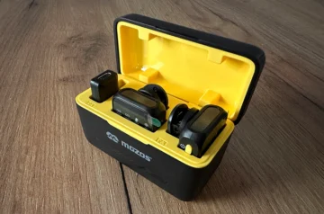 Zdjęcie Mozos MX3-Dual na drewnianym blacie