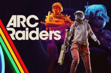 "Grafika promocyjna gry ARC Raiders przedstawia trzech futurystycznych żołnierzy w różnokolorowych zbrojach na ciemnym tle. Postać po lewej stronie ubrana jest w żółty pancerz i trzyma broń, postać na środku nosi szaro-czerwony skafander z kapturem, maską i bronią, a po prawej widoczny jest żołnierz w niebieskim hełmie z wizjerem. Na pierwszym planie widnieje białe logo gry: 'ARC Raiders'. Po lewej stronie grafiki przebiega kolorowy pas w stylu retro, przechodzący przez róg obrazu."