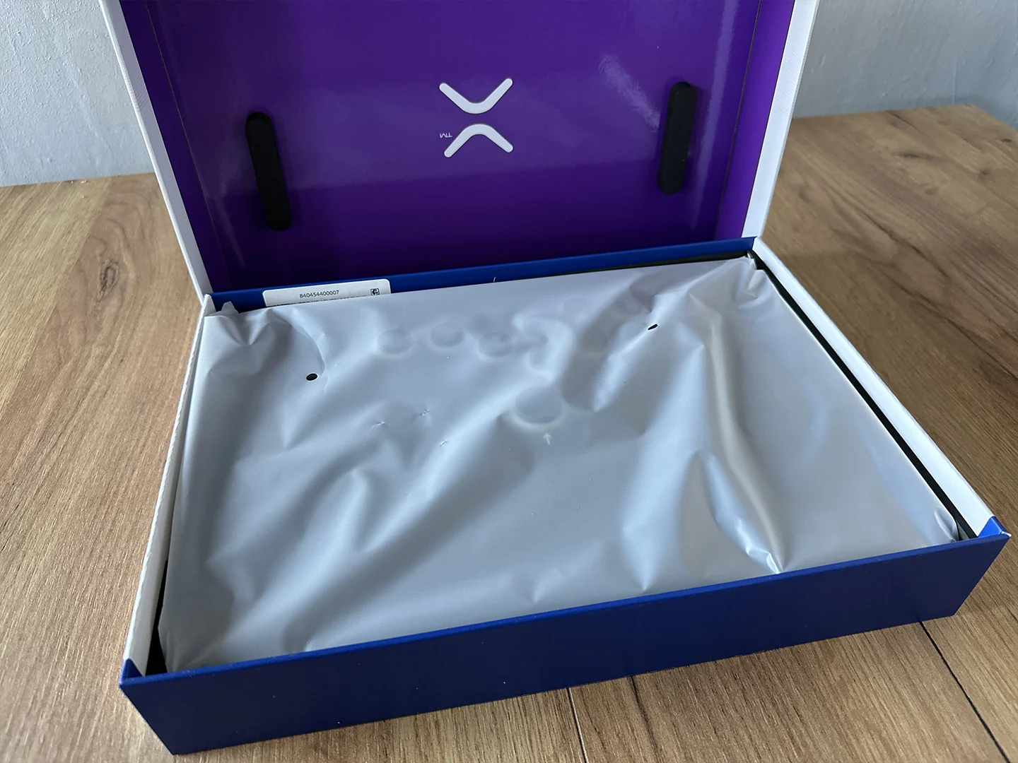 Owarte pudełko Victrix Pro KO