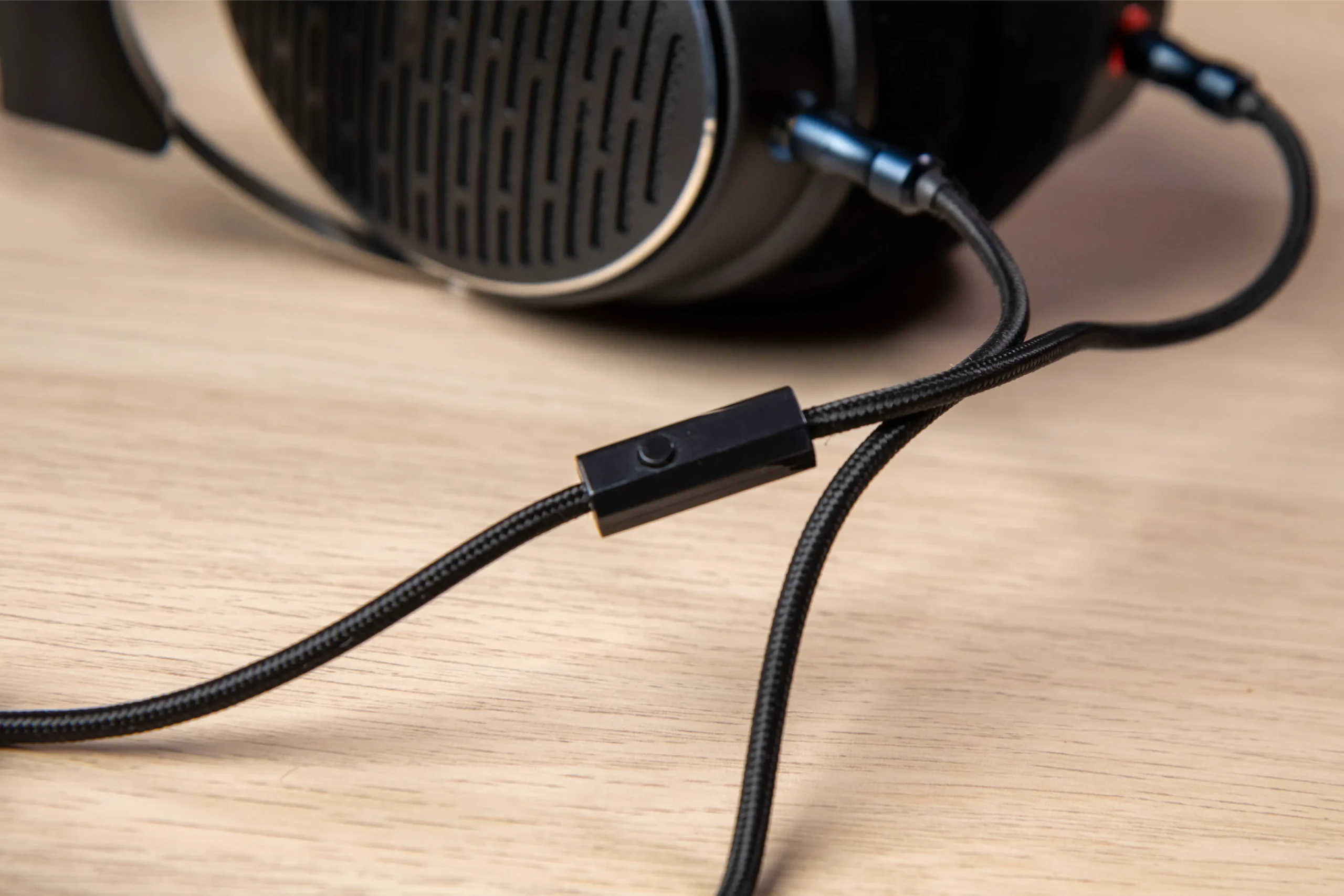 FiiO x Jade Audio JT3