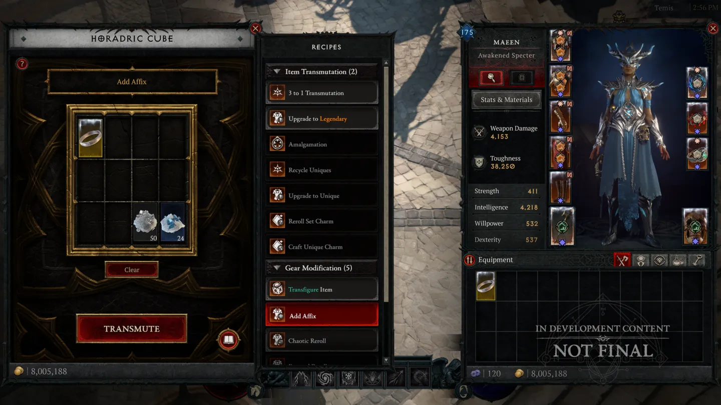 Horadric Cube z nowymi przepisami na transmutacje (np. Dragon's Gambit, Unique Chance), craftingiem Legendary Gems i ekwipunkiem nowej klasy z wysokim Item Power. ​