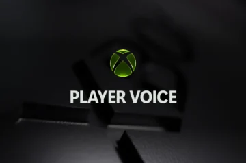 Oficjalna grafika z zielonym logo Xbox na ciemnym, teksturowanym tle. Pod logo znajduje się duży, biały napis „PLAYER VOICE”.