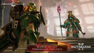 Kosmiczny Marine z mieczem i tarczą stojący przed Marine Chaosu w kolorach Thousand Sons, trzymającym laskę i zakrzywione ostrze. Na dole napis New Terminus Enemy Scarab Occult Terminator Sorcerer.