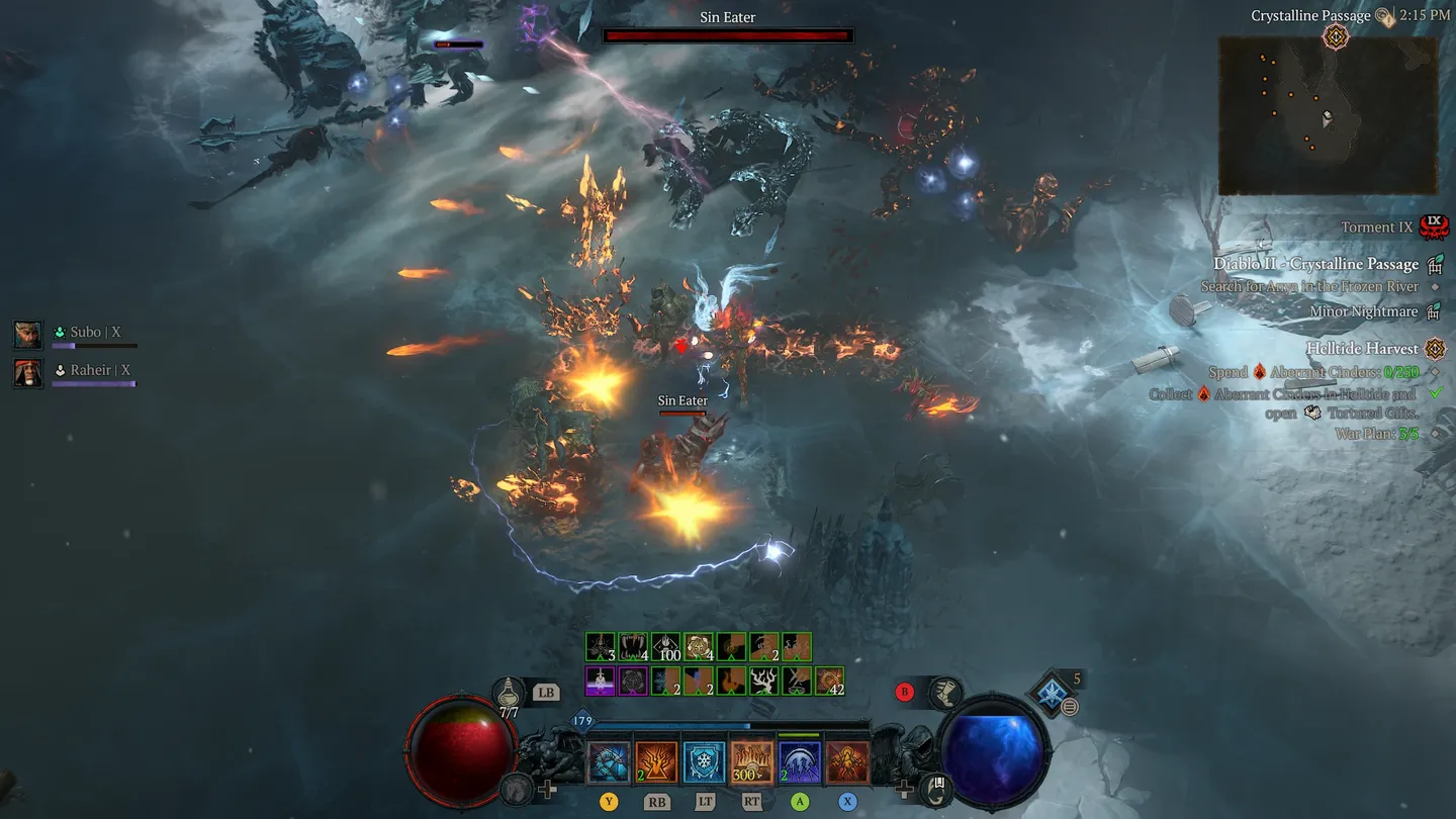Zrzut ekranu z Diablo IV przedstawiający walkę z bossem Sin Eater w lokacji Crystalline Passage na poziomie Torment IX, z licznymi efektami ognia, lodu i błyskawic oraz interfejsem drużyny i zadań sezonowych.