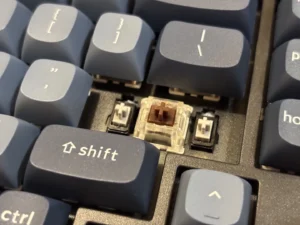 Keychron V1 Max keycapy i switch jupiter brown