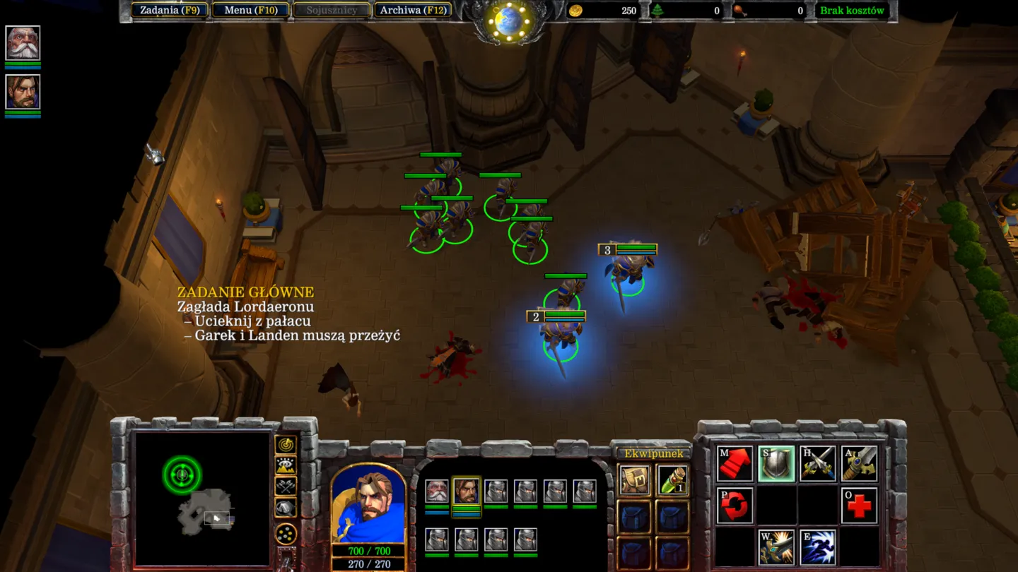 Zrzut ekranu z Warcraft III: Reforged – Forsaken Kingdom przedstawiający oddział żołnierzy przemierzający pałac Lordaeronu. Cel główny brzmi: „Uciekni z pałacu — Garek i Landen muszą przeżyć”.